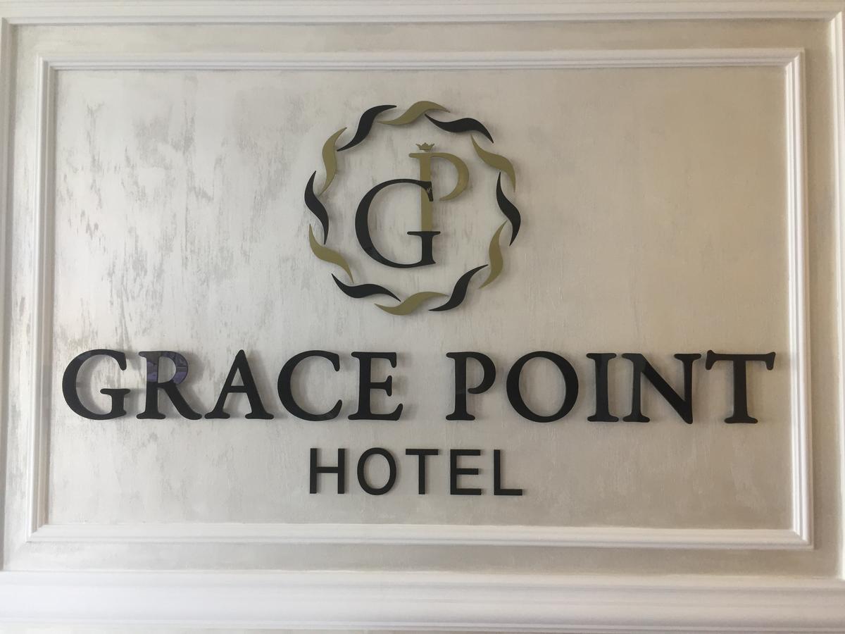 Grace Point Hotel Astana Buitenkant foto