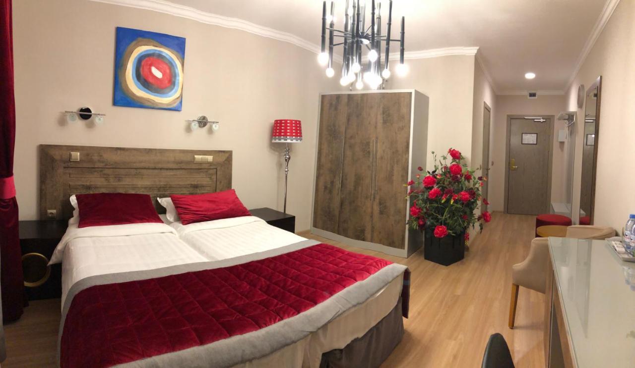 Grace Point Hotel Astana Kamer foto