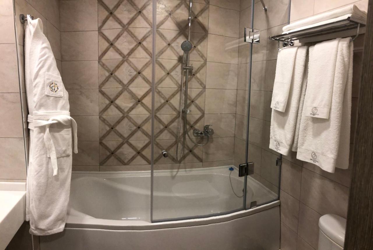 Grace Point Hotel Astana Kamer foto