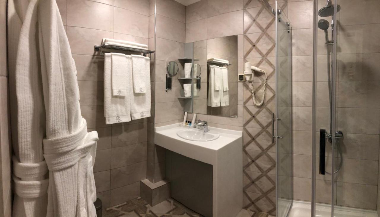 Grace Point Hotel Astana Kamer foto