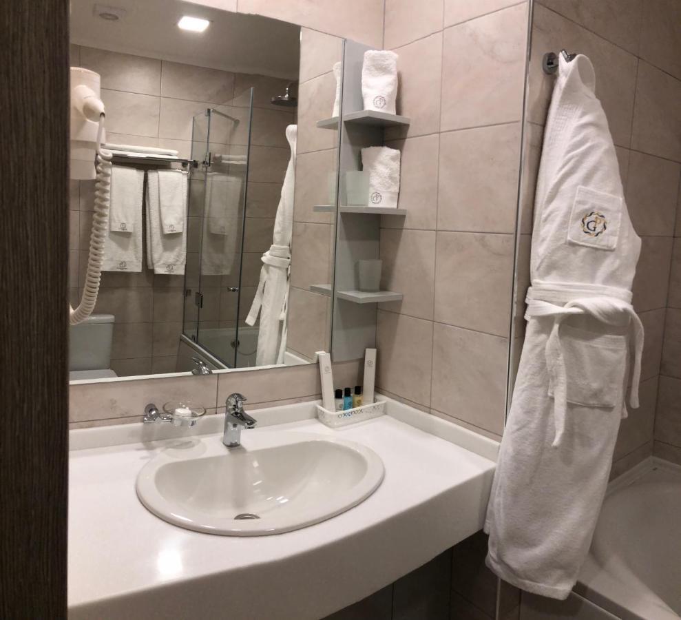 Grace Point Hotel Astana Kamer foto